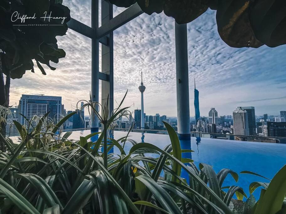 The Colony By Infinitum Best Pool View Klcc Trx Merdeka 118 Kl Tower Kuala Lumpur Buitenkant foto